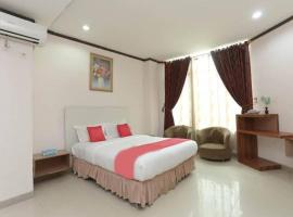 Hotel Kharisma, hotel cerca de Aeropuerto Internacional Syamsudin Noor - BDJ, Benuaanyar