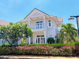 3 bedroom Villa R59 - Sealink Beach Mui Ne
