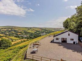 Huntington - 4 berth renovated barn, rumah percutian di Combe Martin