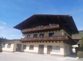 Exclusive panoramic apartment in Niedernsill, ski resort in Niedernsill