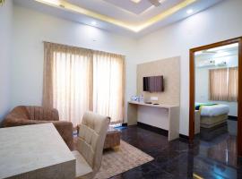 Treebo Trend Galaxy Kings Suites - Hebbal, hotel di Bangalore