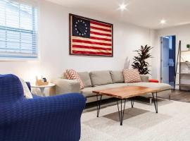 Fantastic Falls Church HomeBase for DC area travel, hotel in Arlington