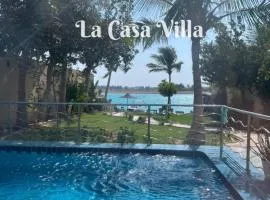 La Casa Villa شاطئ خاص