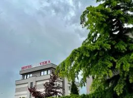 Vera HOTEL-VILLA