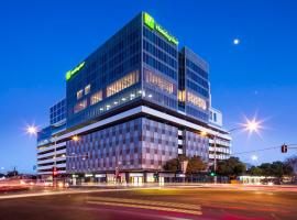 Holiday Inn Werribee, an IHG Hotel, khách sạn ở Werribee