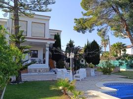 Villa Teresa, hotell i Les tres Cales