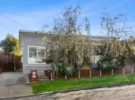 Sunset Days Family Holiday House 200m to Shops