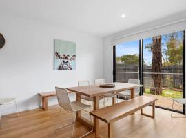 Sundrenched Barwon Heads, hotel in Barwon Heads