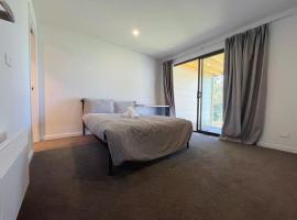 3 bedroom Apartment at Kingston, hotel v destinaci Kingston