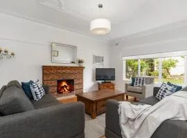 Getaway@Blairgowrie Sleeps 10 near beach & shops