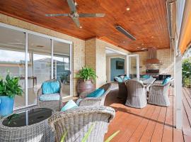Expansive Family Entertainer In Blue Chip Locale, vacation home in Mount Martha