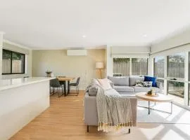 Relaxed at Rosebud-Cosy 3 bedroom beach escape*