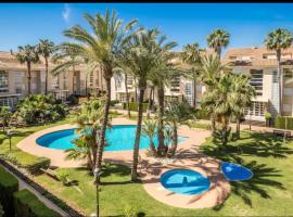 Apartamento playa Arenal Listo para ti, hotel com piscina em Platja de l'Arenal