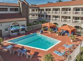 La Quinta by Wyndham San Francisco Airport West, хотел в Милбрей