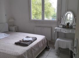 Chambre etoile, habitación en casa particular en Villeurbanne