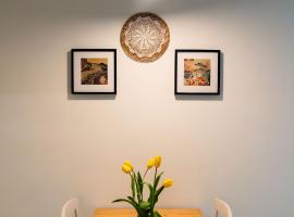 Andromeda Luxury Flat, hotel in Modugno