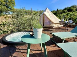 Stecadó Glamping, luxury tent in Dolceacqua