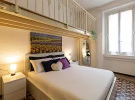 Titty House - Crocetta