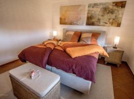 Behagliche Ferienwohnung im Siebengebirge, hotel in Königswinter