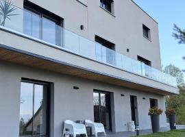 Les Hutins, appartement in Gex
