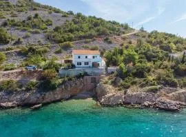 Amazing Apartment In Jablanac