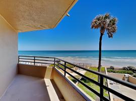 Oceans Atrium 205, pet-friendly hotel in Daytona Beach Shores