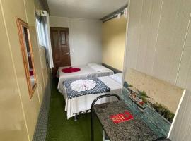 Pousada de Containers, hotel v destinaci Alter do Chão