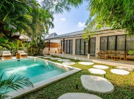 Berapi Villa by EVDEkimi - Modern Ubud Villa with Private Pool & Modern Kitchen - New Year's Offer