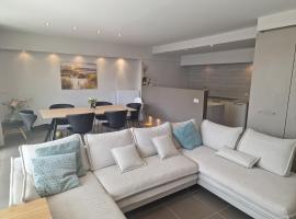 Oostduinkerke Apartments, hotel i Oostduinkerke