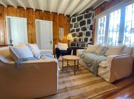 Hermosa y acogedora casa recién remodelada, hotel en Concón