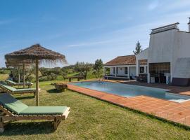 Alandroal Nature & Pool Retreat, Hotel in Alandroal