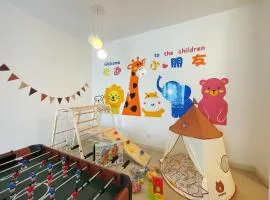 Legoland-3min Walk-Afiniti Medini 2BR with Bathtub -9pax-mini playground