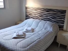 Complejo calle Cordoba, viešbutis mieste Cheneral Roka