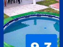 Preciosa finca en el peñol de Guatapé con piscina y jacuzzi, недорогой отель в городе Гуатапе