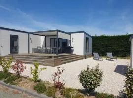Chalet neuf pour 6 dans une résidence avec piscine