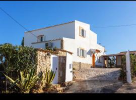 Blife Moustachya private rooms