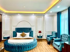 Royal Hotel Que Vo, hotel v destinaci Hà Liễu