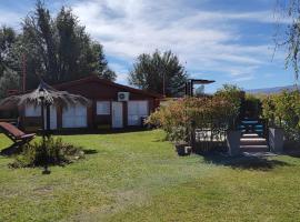 Cabañas ipanema, hotel in Nono