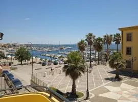FollowTheSun- Camera Fronte mare