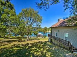 Lakeside Reeds Spring Home with Pool Access and Deck!