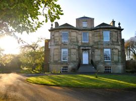 Kirkmay House Apartment, hotell i Crail