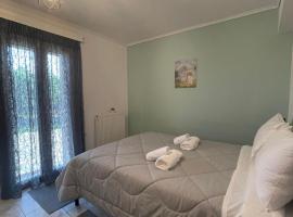 Flo's Apartments, hotel v destinaci Mesolongion