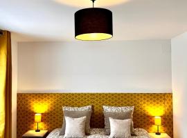 La Maison du Cocher、エティヴァル・クレールフォンテーヌのホテル