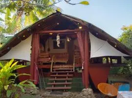 Location " la Pirogue " Maison d'Hôtes à Moorea
