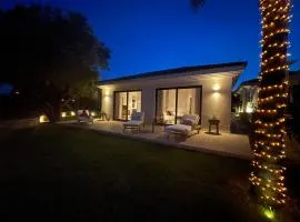 Polyxeni Suites