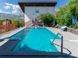 Pure Sky Apartments - with pool