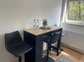 Home im Pott - Sehr Zentral - 4 Pers, TV