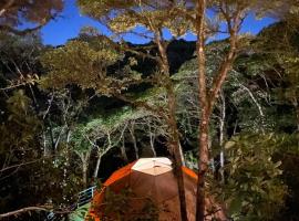 Way To Heaven Glamping, glamping en Monteverde