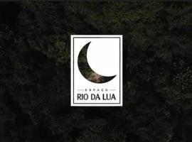 Espaço Rio da Lua - Casas - Cipó, Mata, Madeira e Tororão - São Jorge GO: Sao Jorge'de bir villa