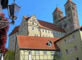 Hotel Domschatz, hotel a Quedlinburg